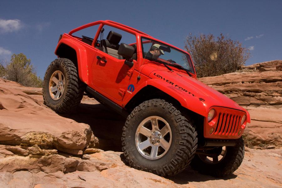  Jeep Wrangler Mopar Underground Lower Forty Concept 2009 года  (фото 2 из 3)